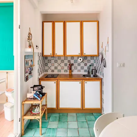 A Window To The Sea Nettuno